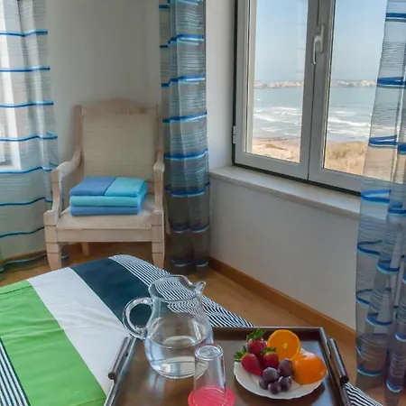 度假居 Fabulous House On The Atlantic *