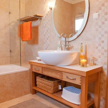 Fabulous House On The Atlantic 度假居 *